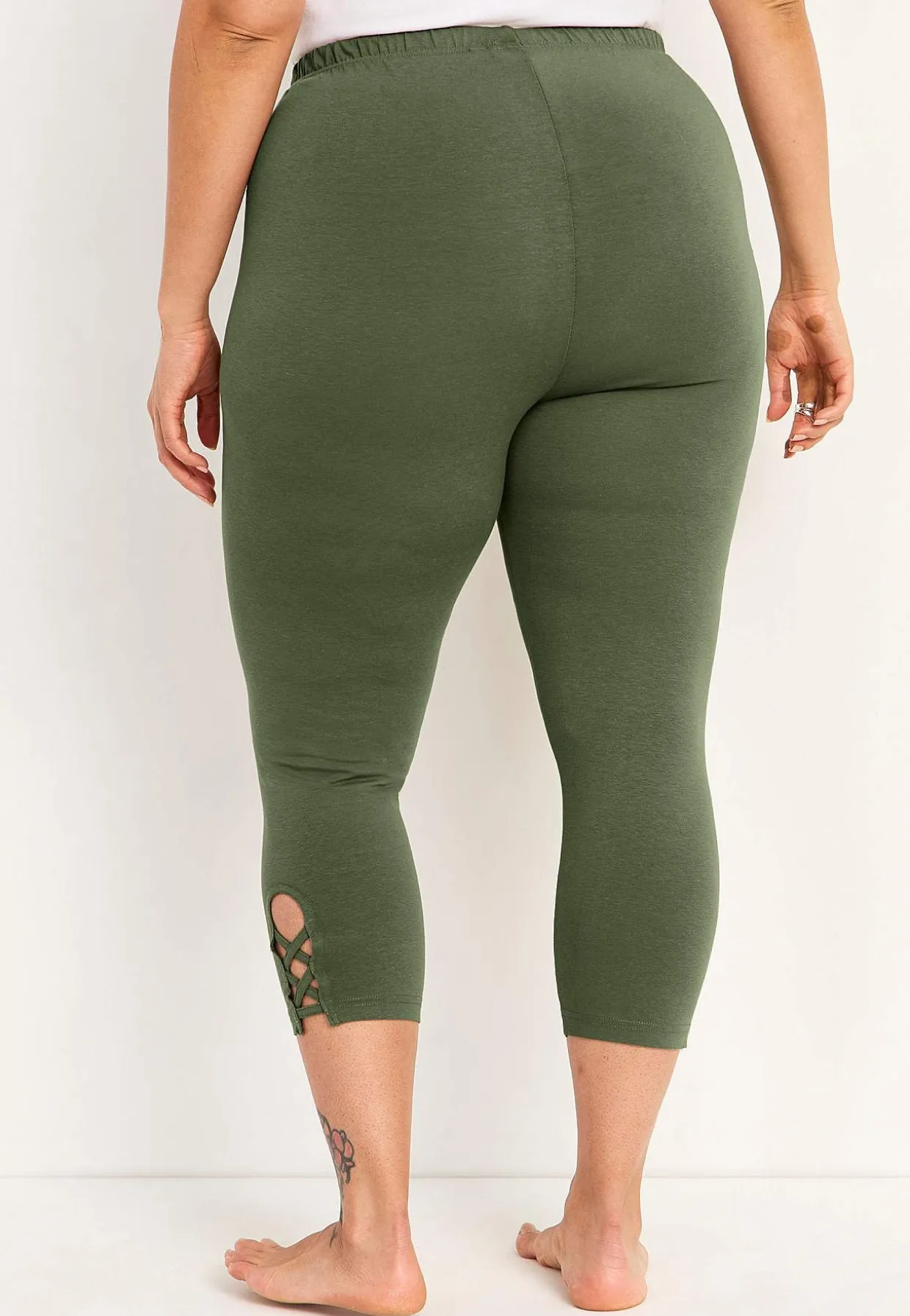 Caprileggingsit kivoilla yksityiskohdilla 2 kpl/pakkaus