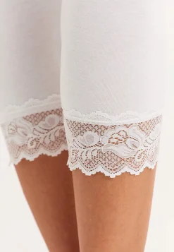 Caprileggingsit pitsillä