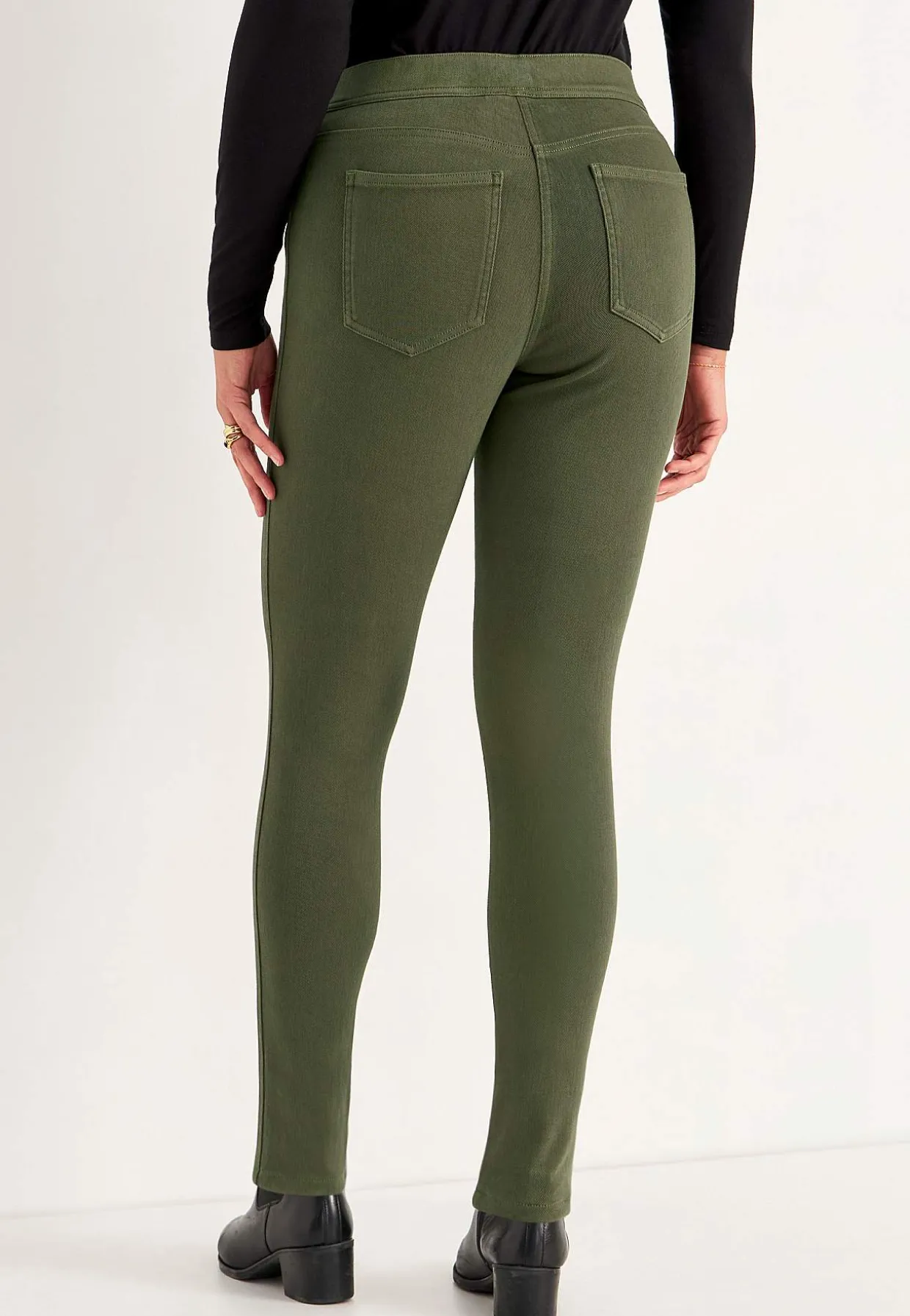 Joustavat leggingsit