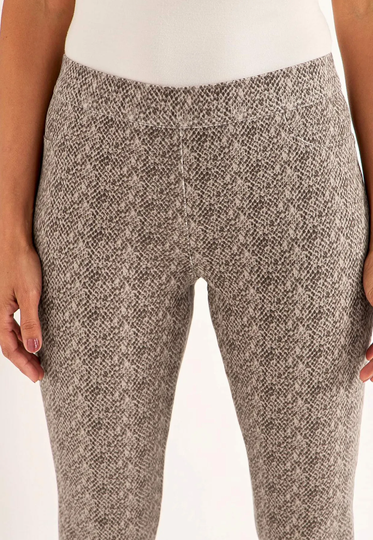 Joustavat leggingsit