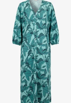 Kudottu mekko taskuilla