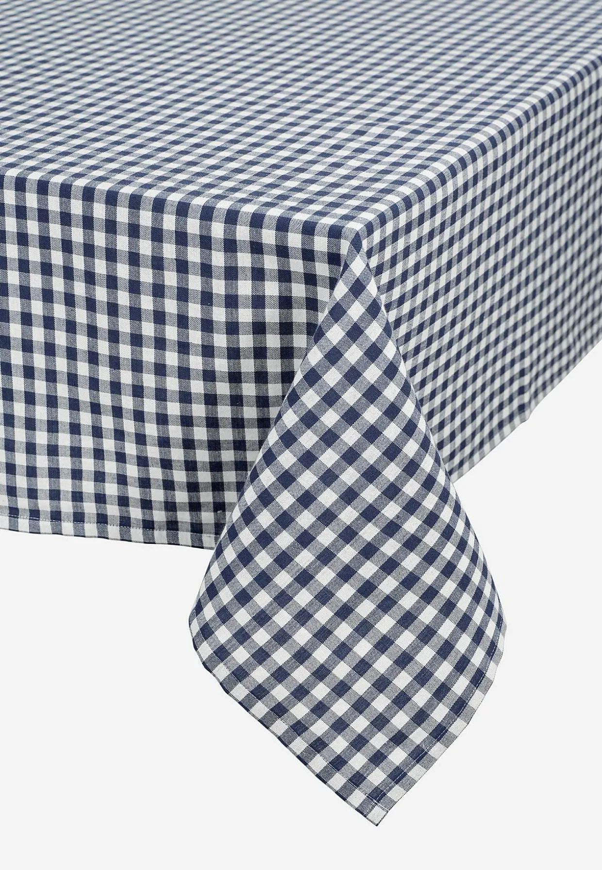 Kudottu, ruudullinen pöytäliina
