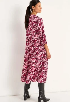 Mekko röyhelöillä