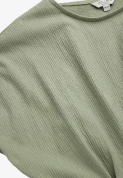 Mekko rypytetystä puuvillajersey-kankaasta