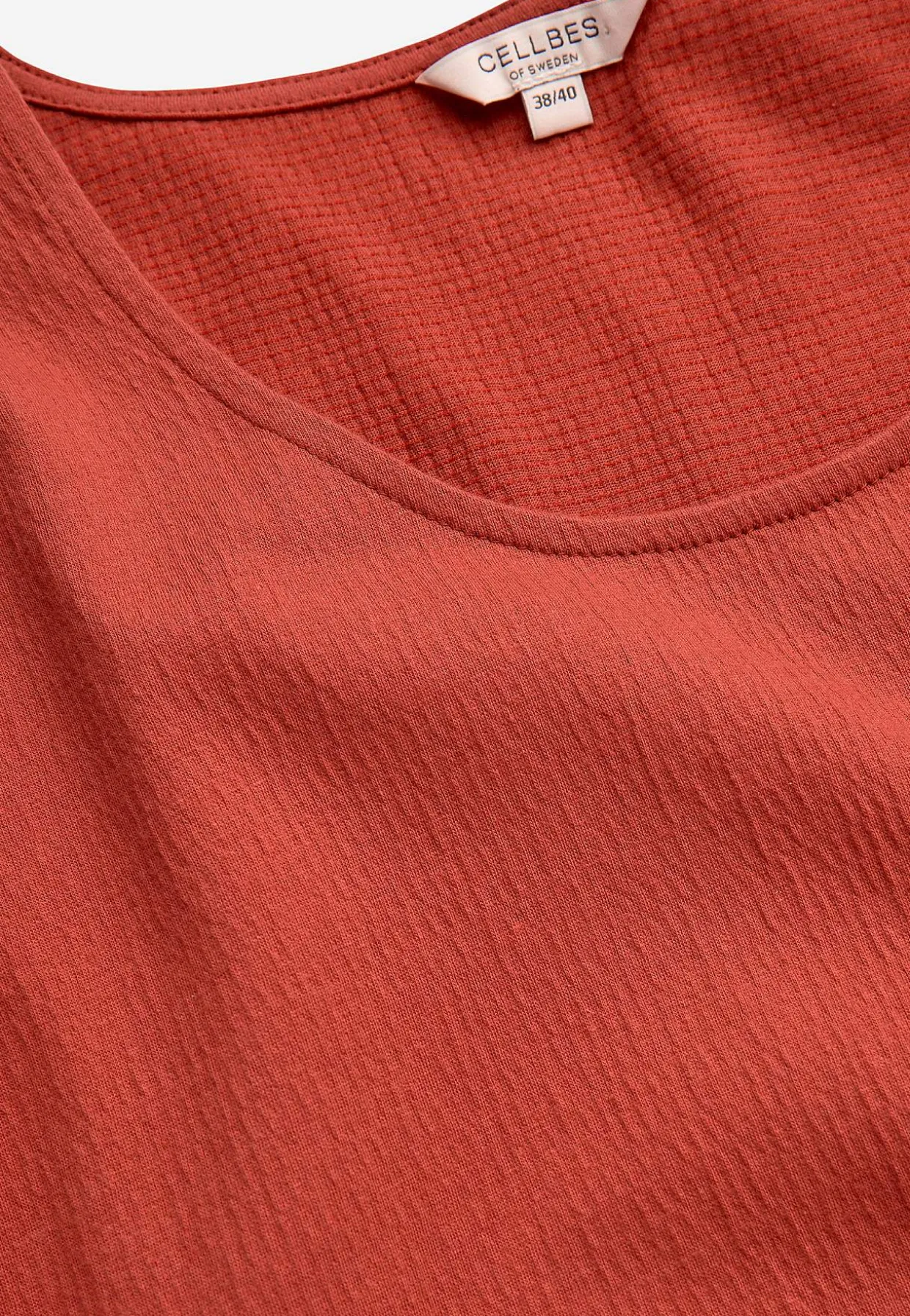 Mekko rypytetystä puuvillajersey-kankaasta