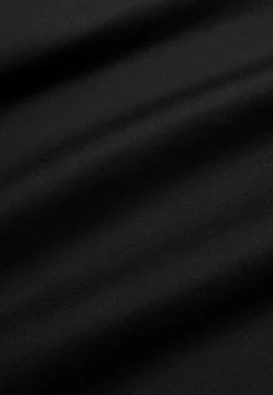 T-paita raskaasta puuvillajersey-kankaasta